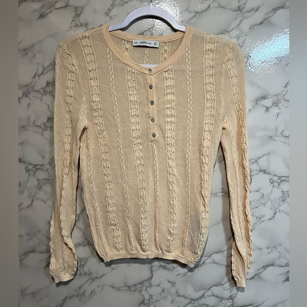 Zara Knit Peach Cream Loose Cable Knit Top 1/4 Button Long Sleeve Size M